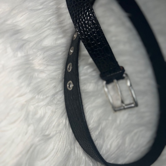 Michael Kors Leather Belt - Picture 2 of 12